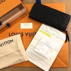 Like New Louis Vuitton Clemence Wallet Black